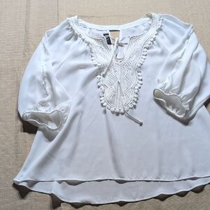 BCX Cream Ruffled Puff Sleeve Blouse